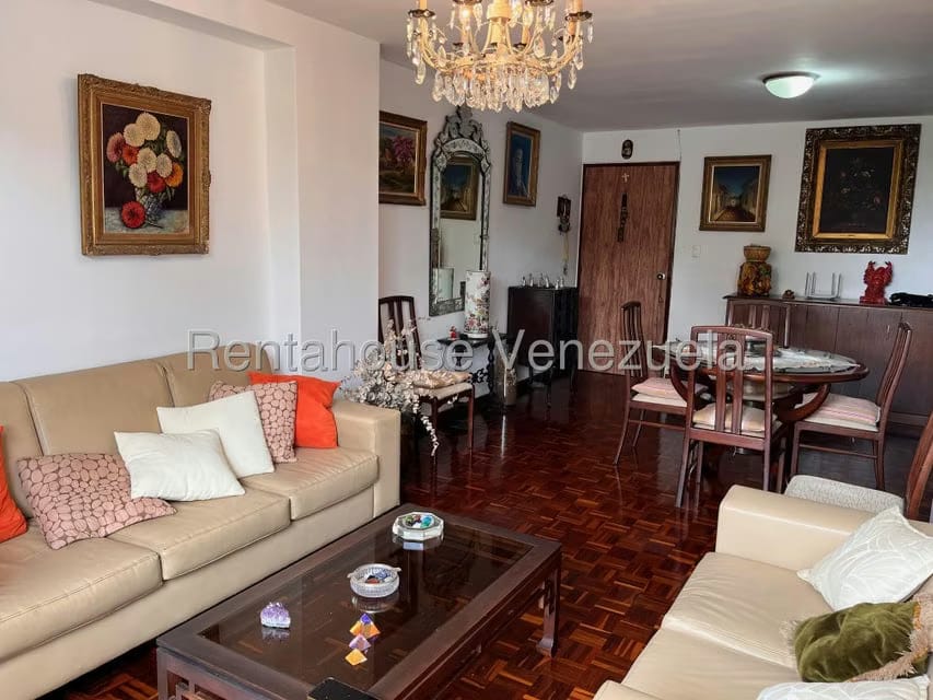 Apartamento (1 Nivel) en Alquiler en La Boyera, Distrito Metropolitano - 4