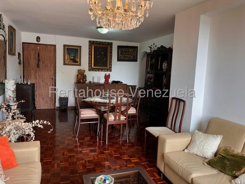 Apartamento (1 Nivel) en Alquiler en La Boyera, Distrito Metropolitano - 5