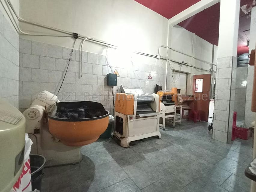Negocios y Empresas (Alimentos y Bebidas) en Venta en Avenida Constitucion, Aragua - 25