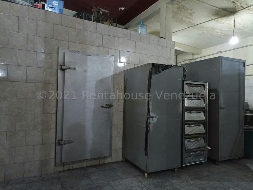 Negocios y Empresas (Alimentos y Bebidas) en Venta en Avenida Constitucion, Aragua - 33