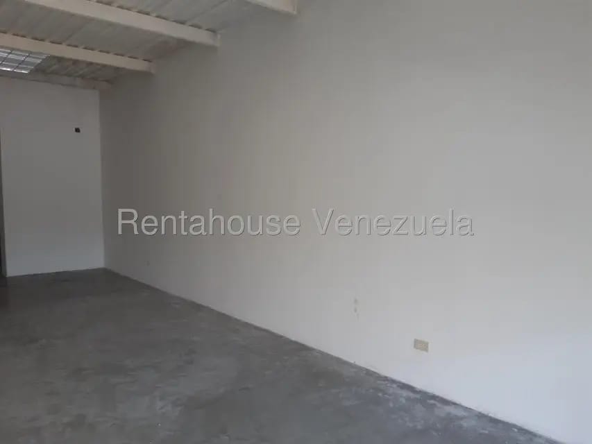 Comercial (Local Comercial) en Alquiler en Avenida Bolivar, Zulia