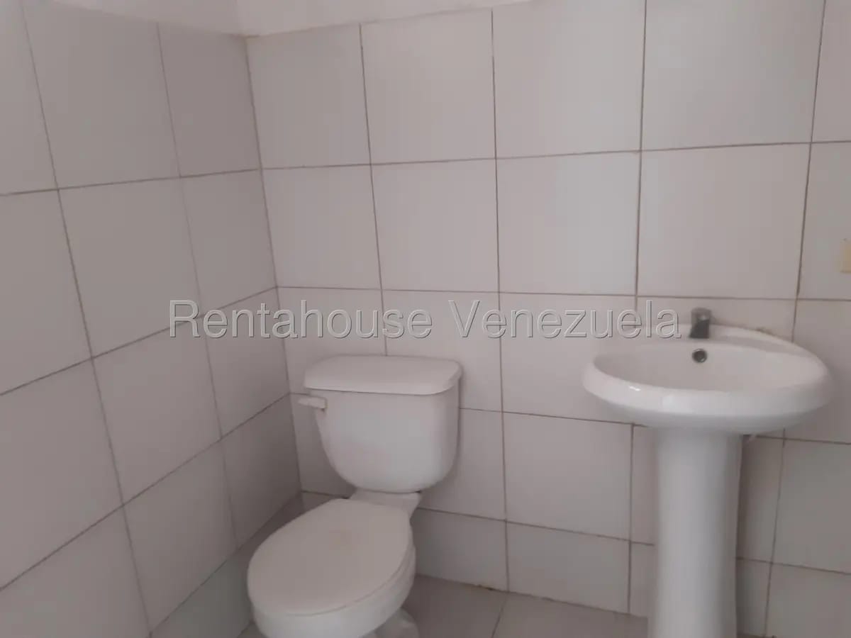 Comercial (Local Comercial) en Alquiler en Avenida Bolivar, Zulia - 6