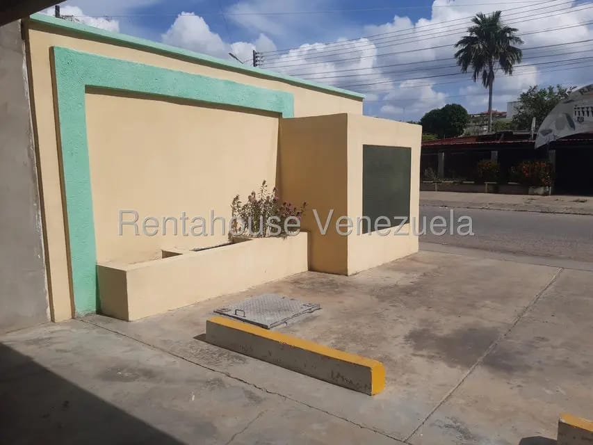 Comercial (Local Comercial) en Alquiler en Avenida Bolivar, Zulia - 9