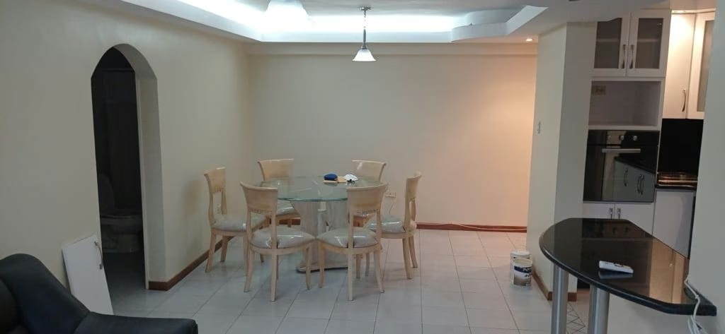 Bello apartamento ubicado en la Urb. La Boyera,