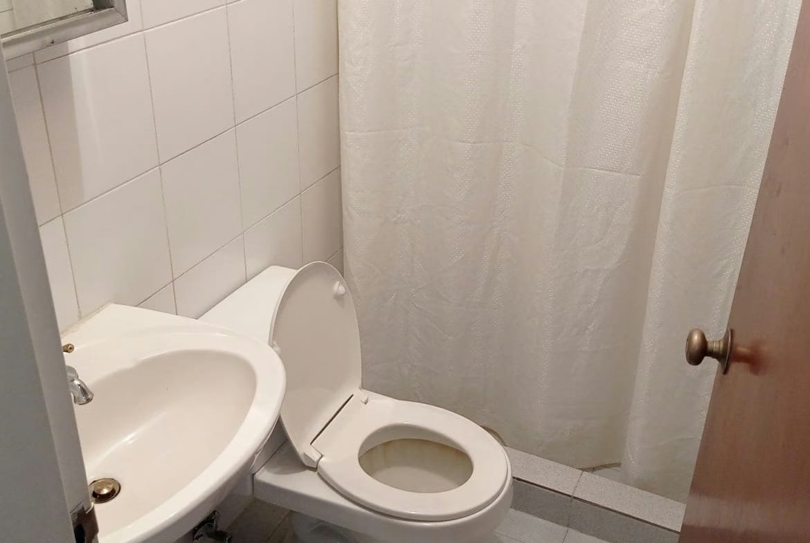 Bello apartamento ubicado en la Urb. La Boyera, - 9