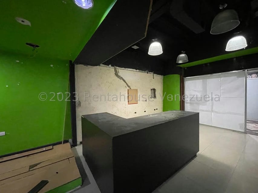 Comercial (Local Comercial) en Alquiler en Manzanares, Distrito Metropolitano - 11