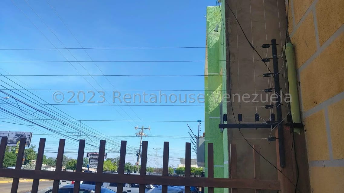 Comercial (Galpon - Deposito) en Venta en Circunvalacion Dos, Zulia - 16