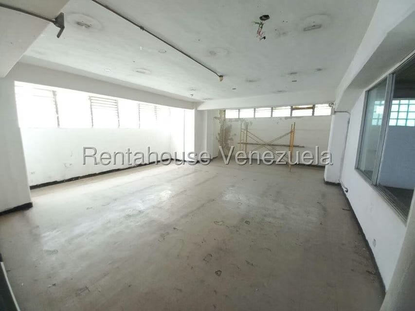 Comercial (Galpon - Deposito) en Alquiler en Palo Verde, Distrito Metropolitano - 17