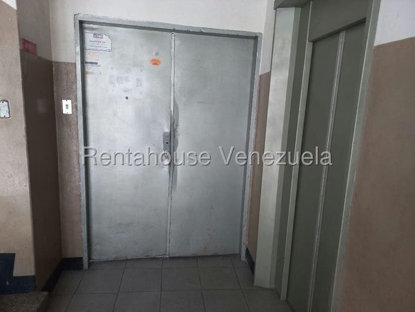 Comercial (Galpon - Deposito) en Alquiler en Palo Verde, Distrito Metropolitano - 21