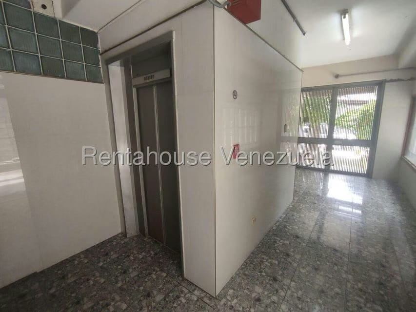 Comercial (Galpon - Deposito) en Alquiler en Palo Verde, Distrito Metropolitano - 24