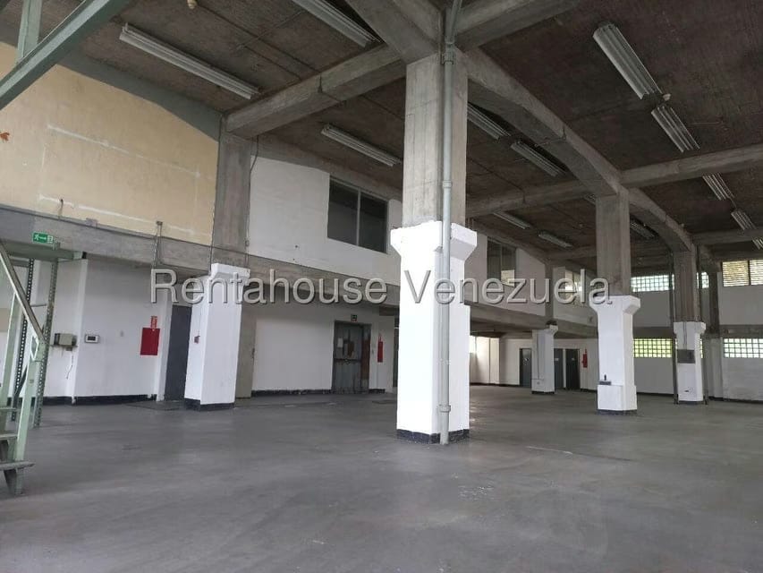 Comercial (Galpon - Deposito) en Alquiler en Palo Verde, Distrito Metropolitano - 4