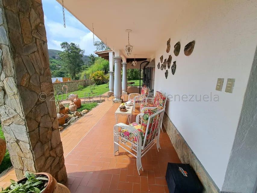 Casa (Multipes Niveles) en Venta en Los Montes Verdes, Miranda - 12