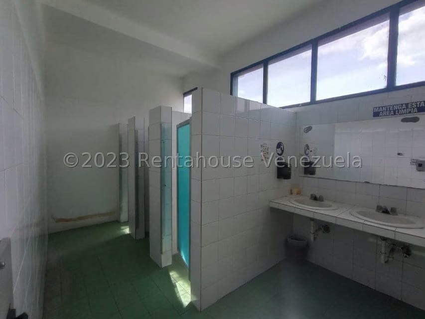 Negocios y Empresas (Comercio) en Venta en Zona Industrial La Chapa, Aragua - 33