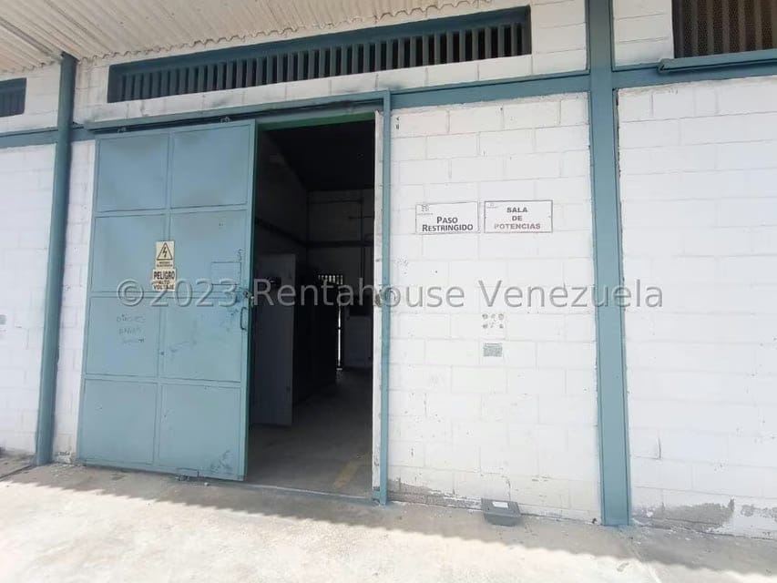Negocios y Empresas (Comercio) en Venta en Zona Industrial La Chapa, Aragua - 63