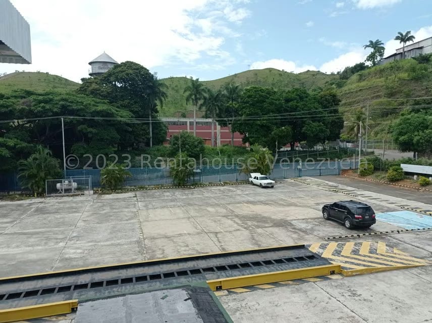 Negocios y Empresas (Comercio) en Venta en Zona Industrial La Chapa, Aragua - 75