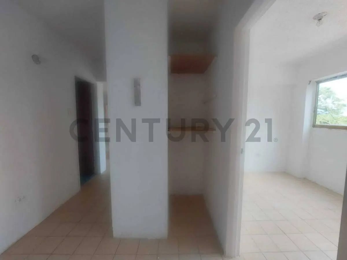 APARTAMENTO EN ALQUILER SANTA CRUZ - 4