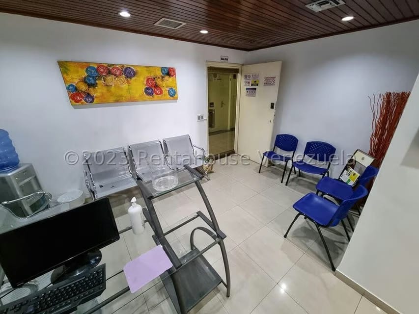 Comercial (Consultorio Medico) en Alquiler en San Bernardino, Distrito Metropolitano - 14