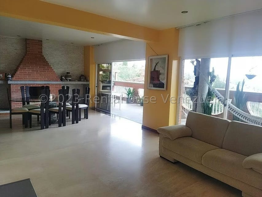 Casa (Multipes Niveles) en Venta en La Suiza, Miranda - 11