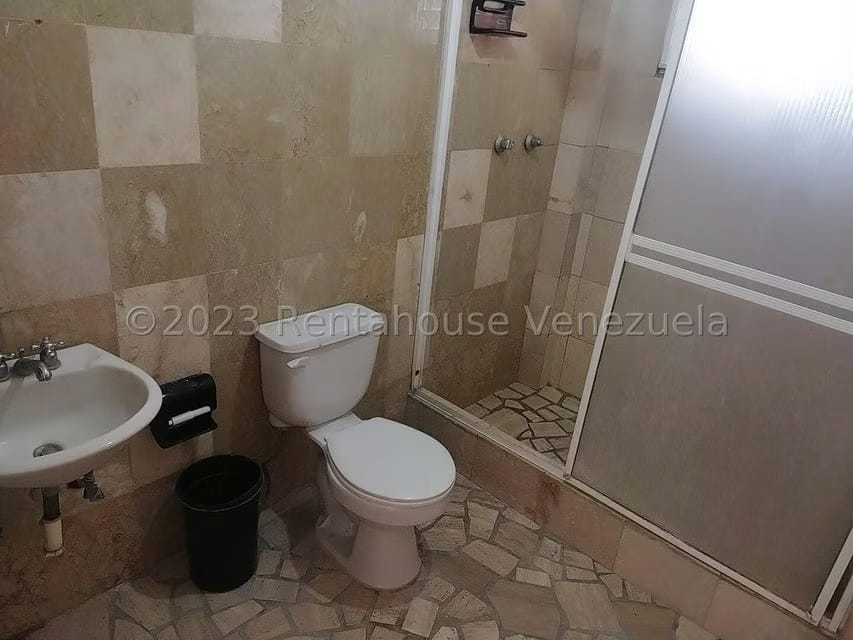 Casa (Multipes Niveles) en Venta en La Suiza, Miranda - 52