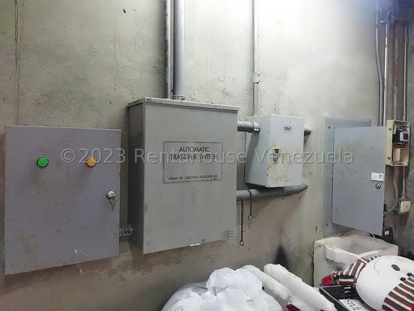 Casa (Multipes Niveles) en Venta en La Suiza, Miranda - 53