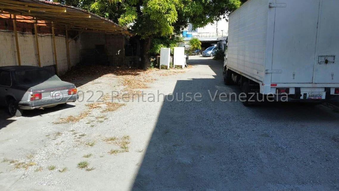 Terreno (Comercial) en Venta en Centro, Lara - 11