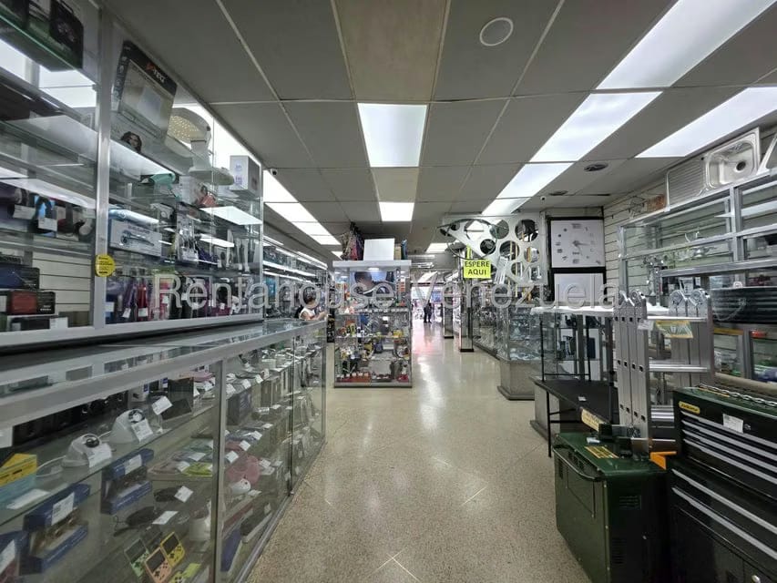 Comercial (Local Comercial) en Venta en Centro, Distrito Metropolitano - 17