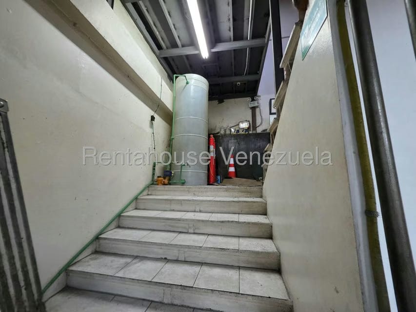Comercial (Local Comercial) en Venta en Centro, Distrito Metropolitano - 21