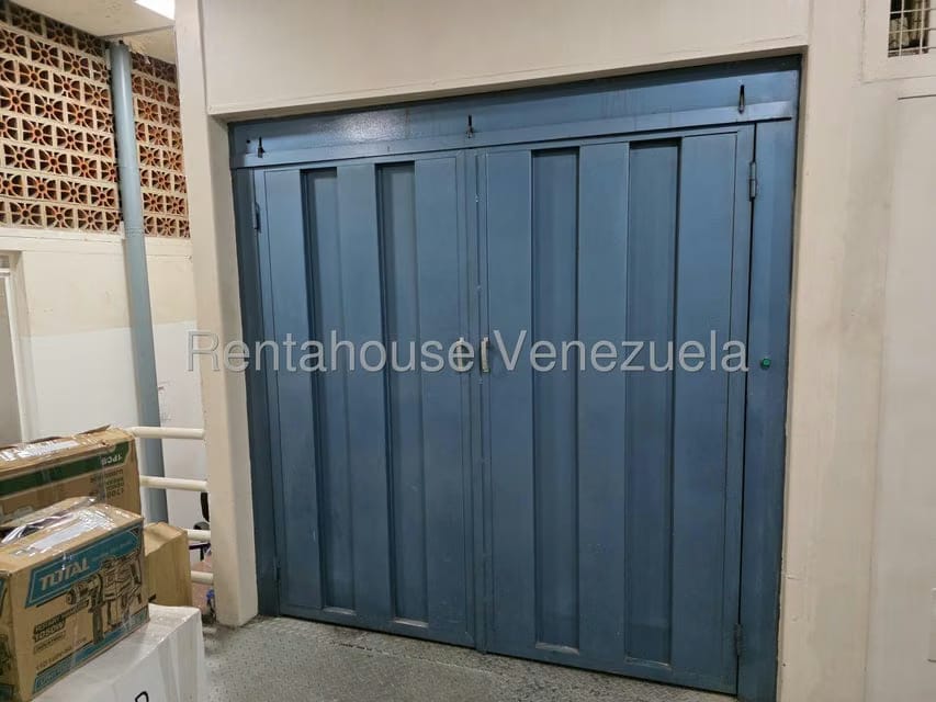 Comercial (Local Comercial) en Venta en Centro, Distrito Metropolitano - 22