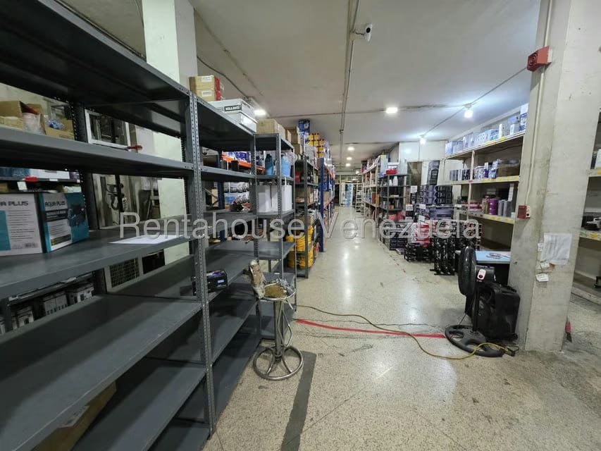 Comercial (Local Comercial) en Venta en Centro, Distrito Metropolitano - 23