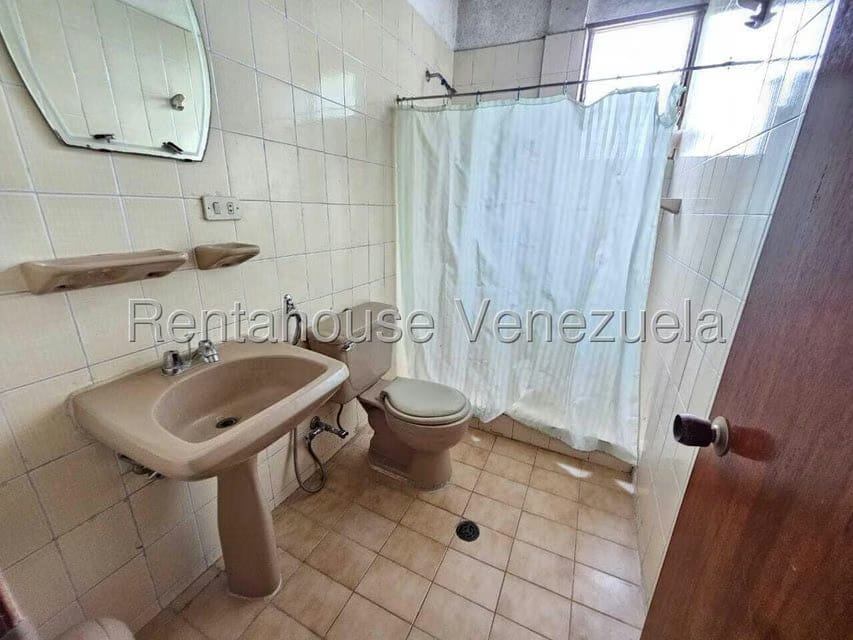 Casa (Duplex) en Venta en Picott, Miranda - 23