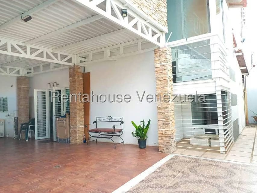 Casa (Duplex) en Venta en Los Bolivarianos, Guarico - 2