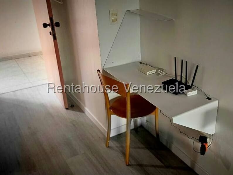 Apartamento (1 Nivel) en Alquiler en La Castellana, Distrito Metropolitano - 8