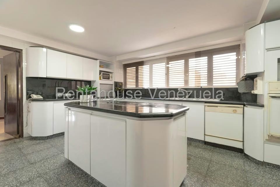 Casa (Duplex) en Venta en Alto Hatillo, Distrito Metropolitano - 33