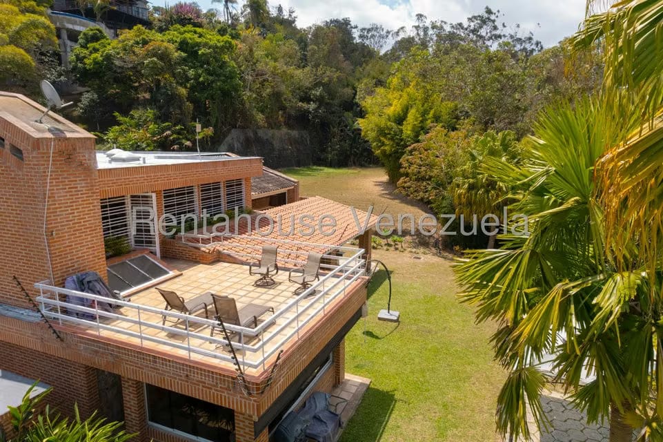 Casa (Duplex) en Venta en Alto Hatillo, Distrito Metropolitano - 5