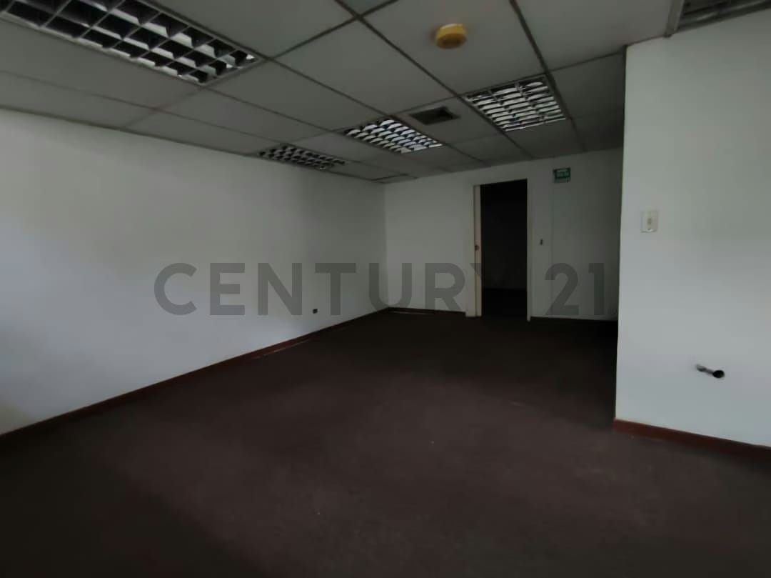 OFICINA EN VENTA EN PARQUE HUMBOLT - 8