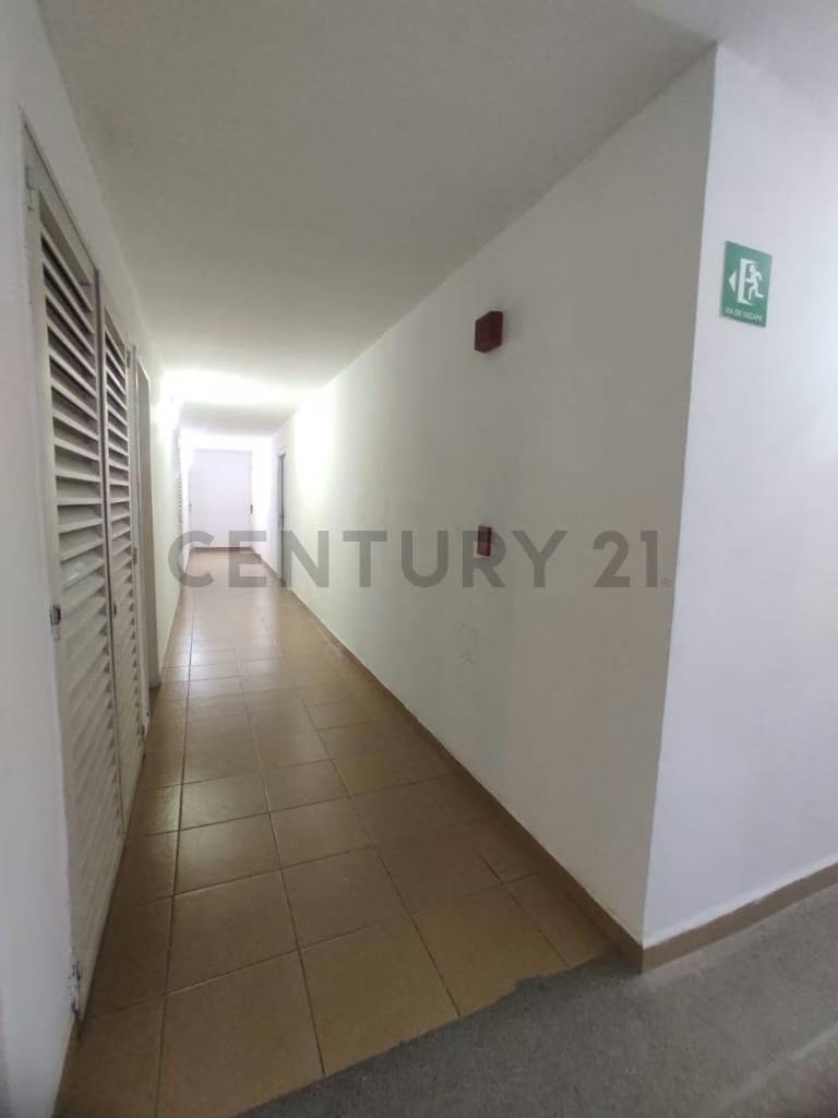 En Venta Apartamento en El Encantado - 3