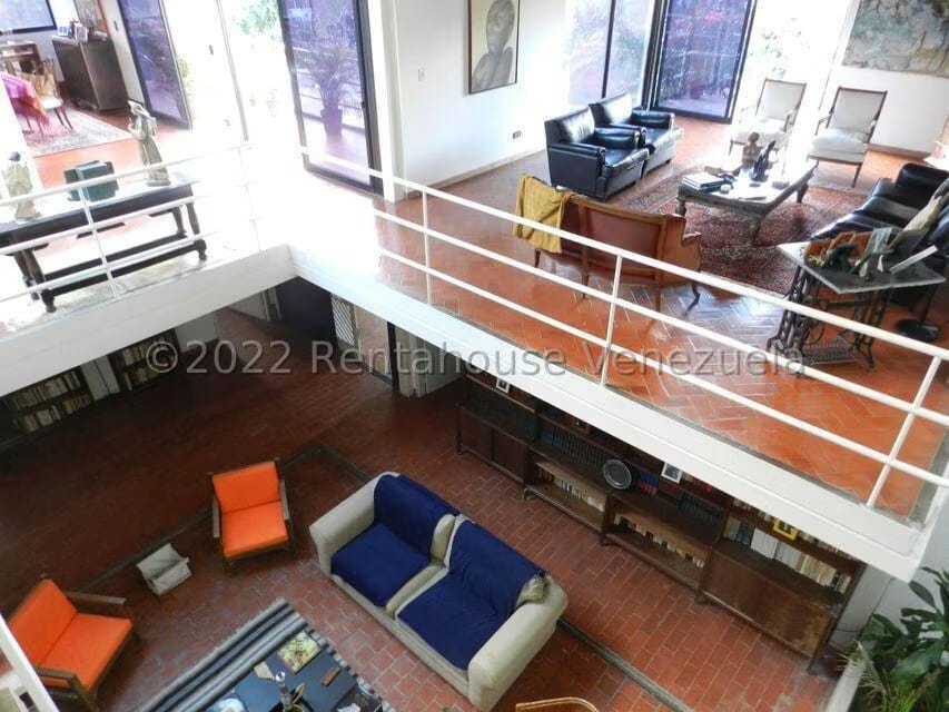 Casa (Multipes Niveles) en Venta en Oripoto, Distrito Metropolitano - 11