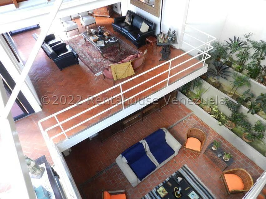 Casa (Multipes Niveles) en Venta en Oripoto, Distrito Metropolitano - 12
