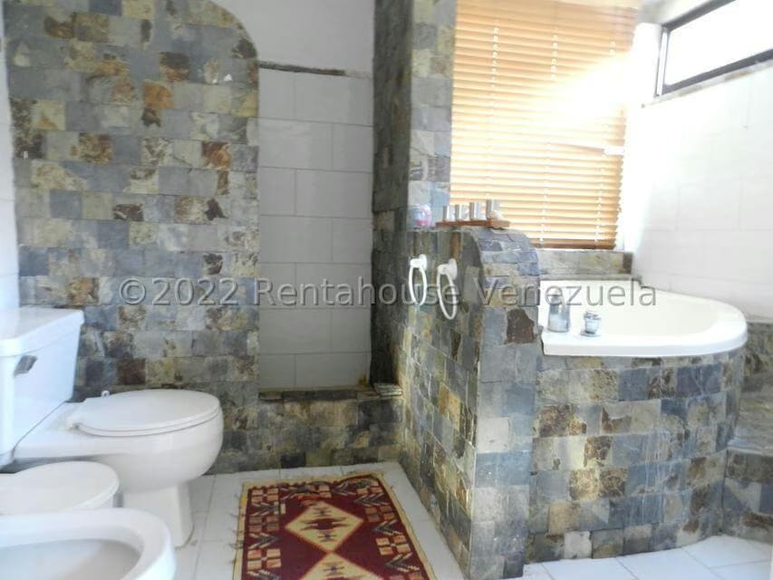 Casa (Multipes Niveles) en Venta en Oripoto, Distrito Metropolitano - 21