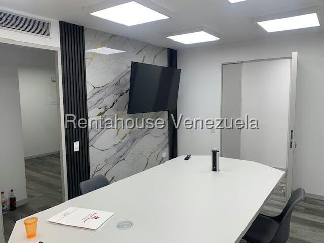 Apartamento (1 Nivel) en Venta en Los Palos Grandes, Distrito Metropolitano - 15