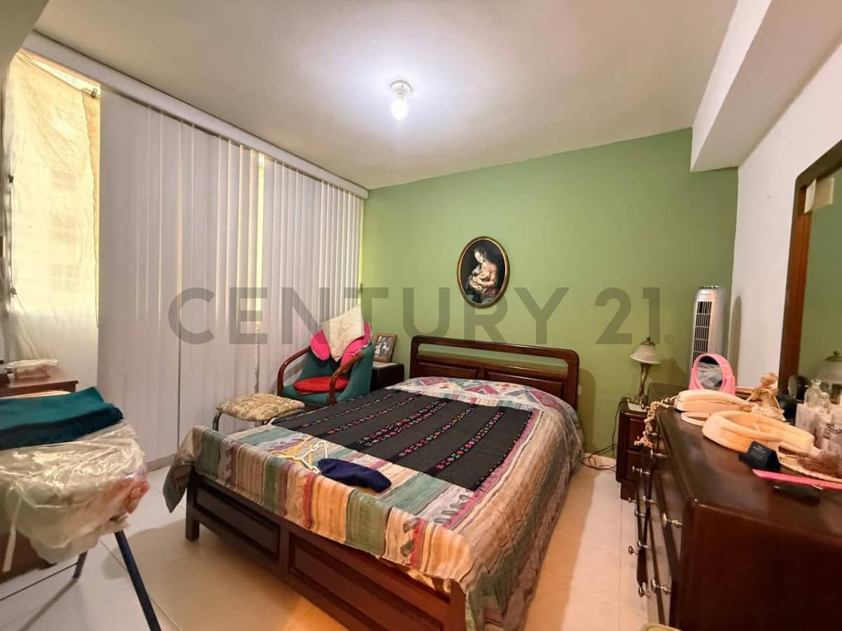 Apartamento Res Mont Blanc amoblado Av Perimetral San Antonio - 6