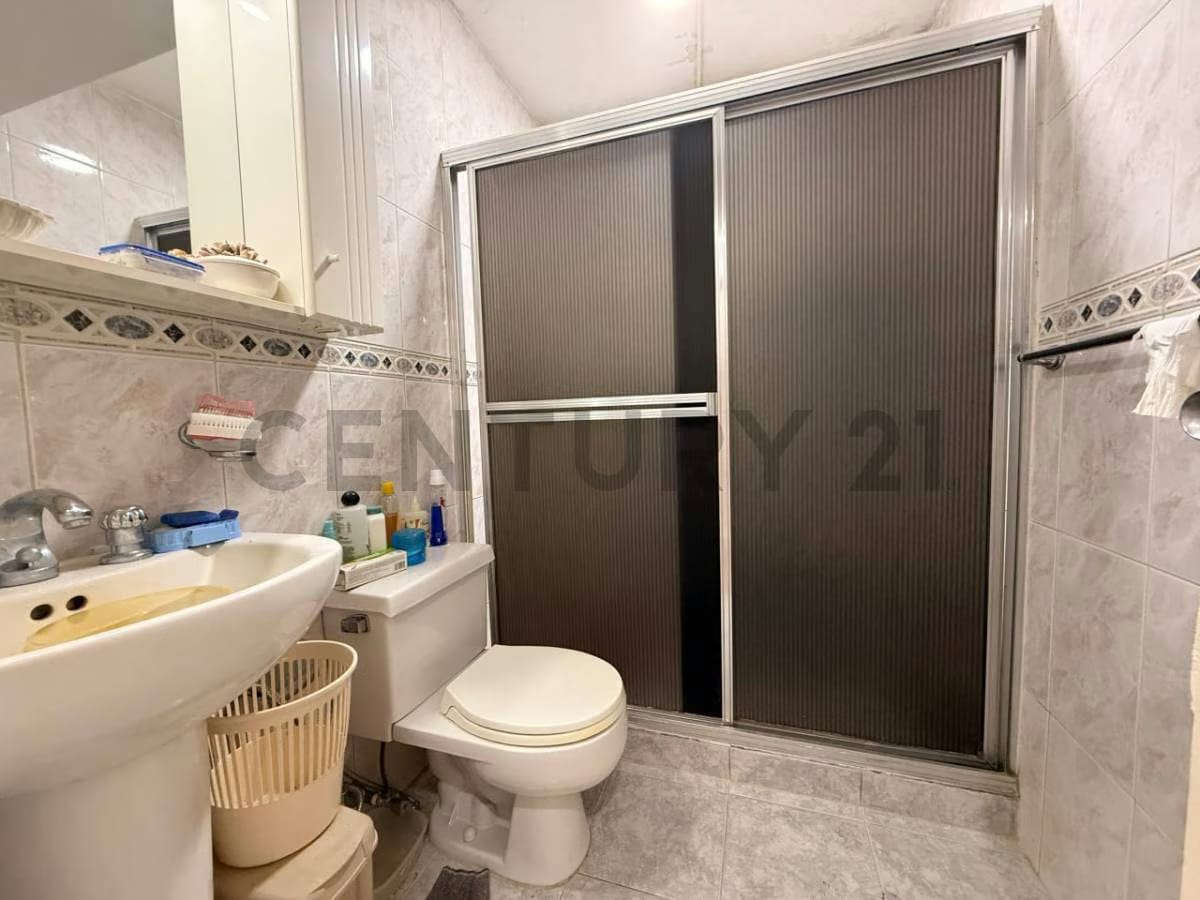 Apartamento Res Mont Blanc amoblado Av Perimetral San Antonio - 10