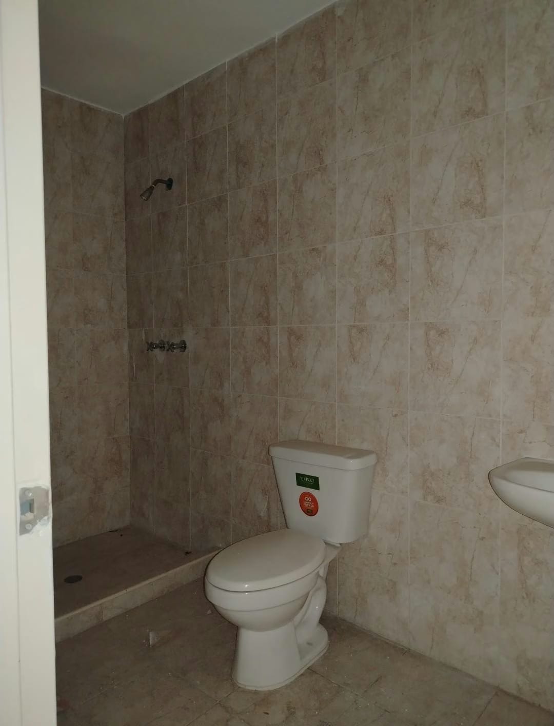 Apartamento en Venta - Centro de Maracay - Res. Sweda Palace - Maracay - Estado Aragua - 11