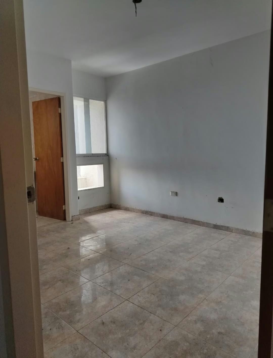 Apartamento en Venta - Centro de Maracay - Res. Sweda Palace - Maracay - Estado Aragua - 10