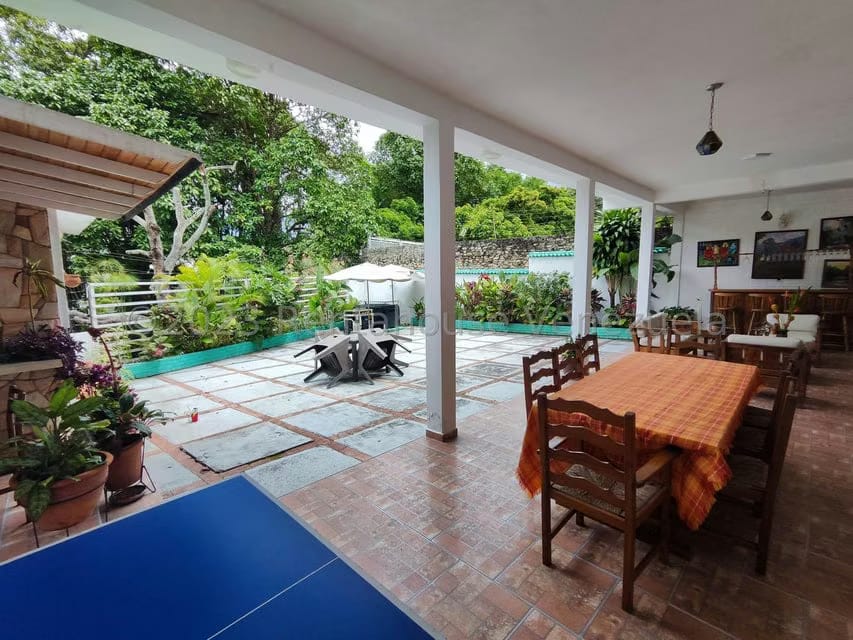 Casa (Multipes Niveles) en Venta en El Castaño (Zona Privada), Aragua - 65