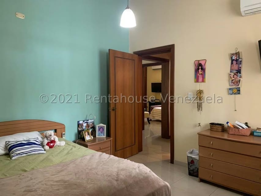 Casa (Duplex) en Venta en Las Delicias, Aragua - 24