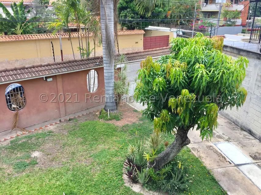 Casa (Duplex) en Venta en Las Delicias, Aragua - 32