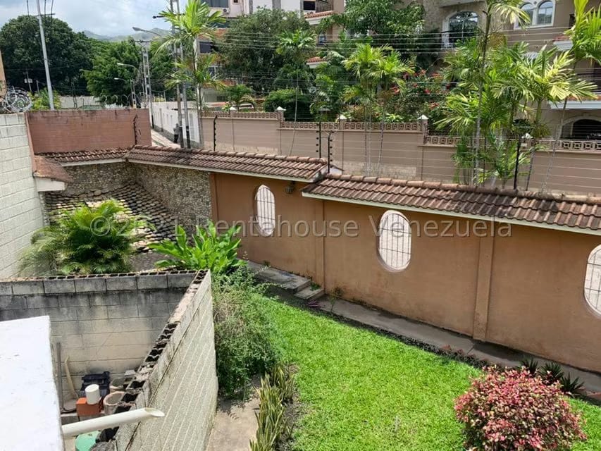 Casa (Duplex) en Venta en Las Delicias, Aragua - 45