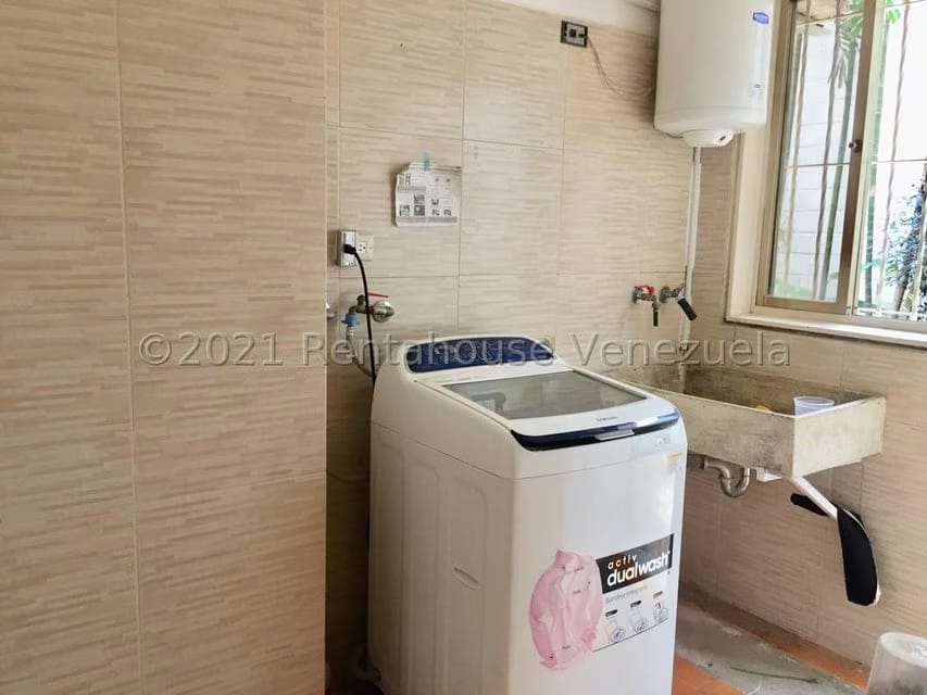 Casa (Duplex) en Venta en Las Delicias, Aragua - 47