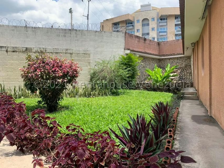 Casa (Duplex) en Venta en Las Delicias, Aragua - 56